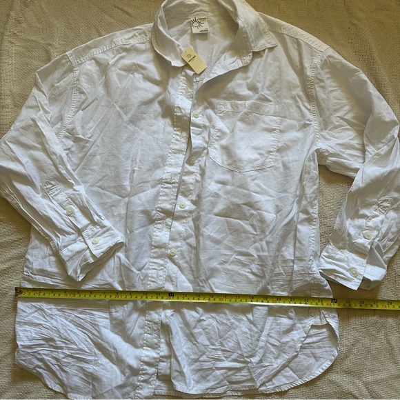 Brand New! Oversized Crinkle Button shirt - Picture 8 of 8